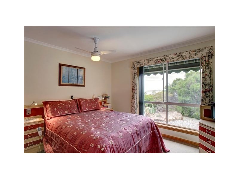 20 Howard Avenue, Boston via, Port Lincoln SA 5606
