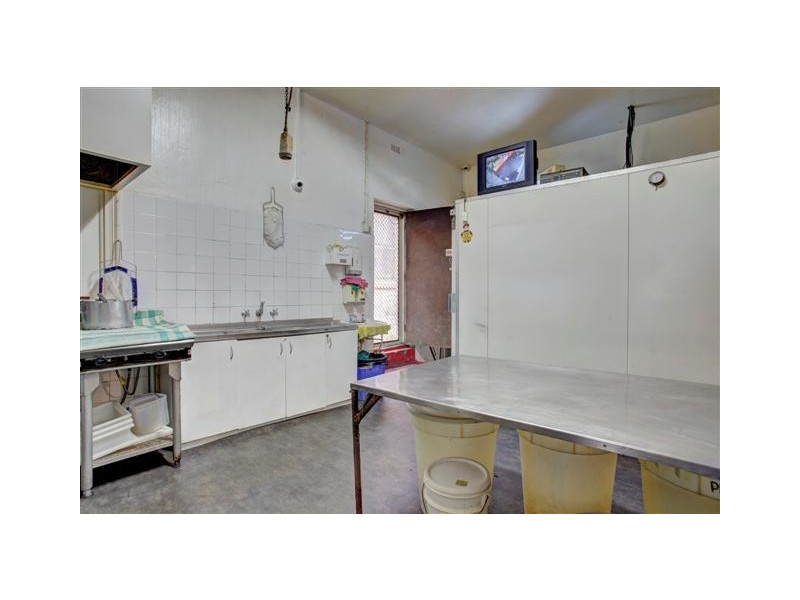 16 Lewis Street, Port Lincoln SA 5606