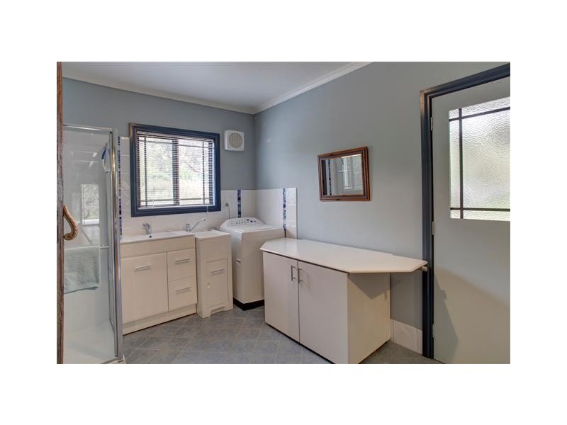 8 Torrens Street, Port Lincoln SA 5606