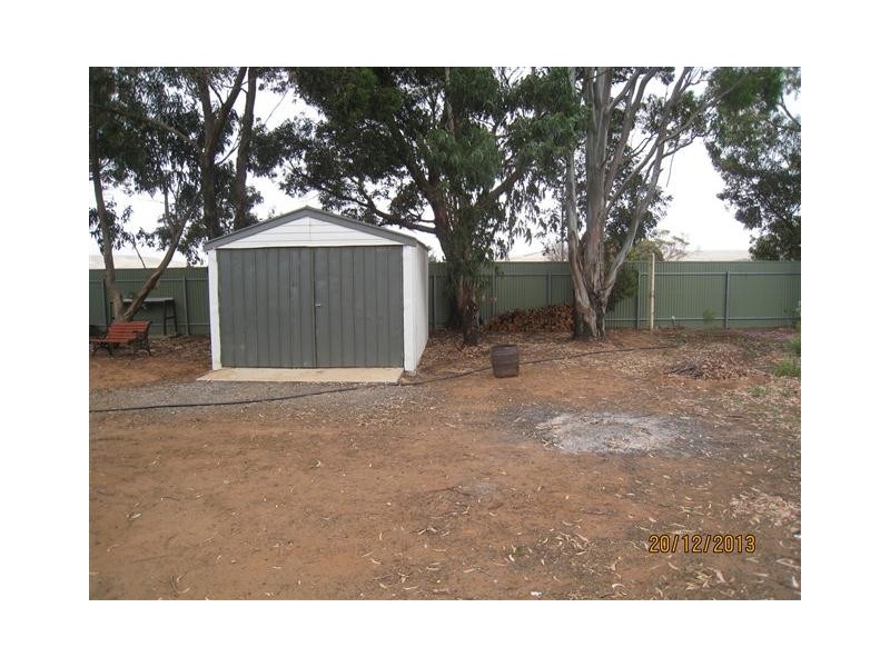 27 Benjamin Road, Poonindie SA 5607