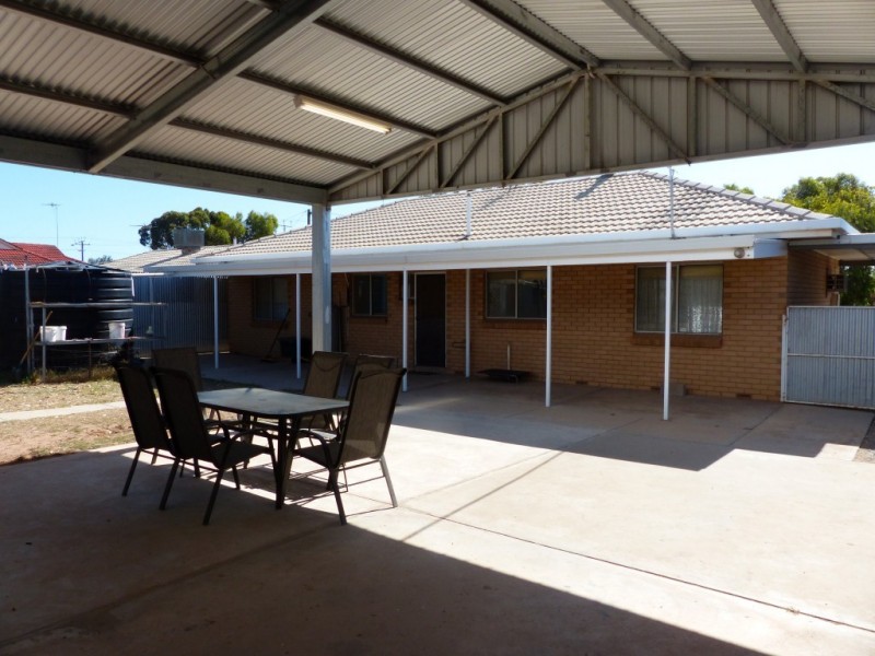 6 Lambeff Street, Ceduna SA 5690
