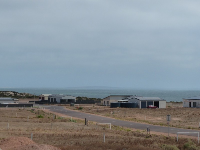 99 Bosanquet Blvd, Ceduna SA 5690