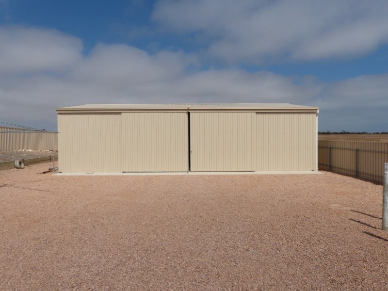 99 Bosanquet Blvd, Ceduna SA 5690