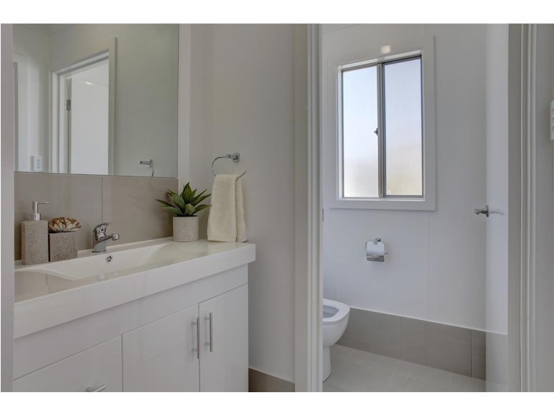 40 Greenly Avenue, Coffin Bay SA 5607