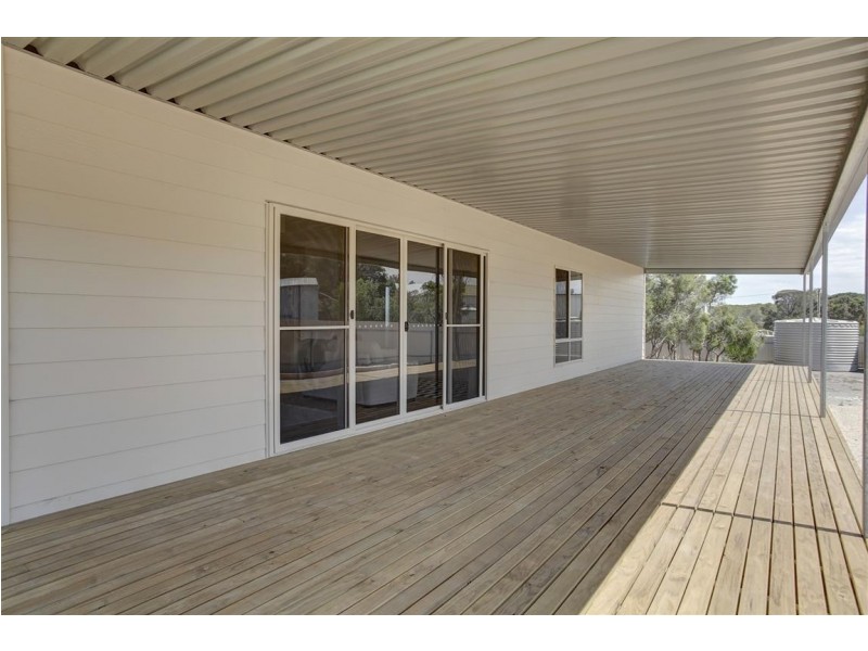 40 Greenly Avenue, Coffin Bay SA 5607