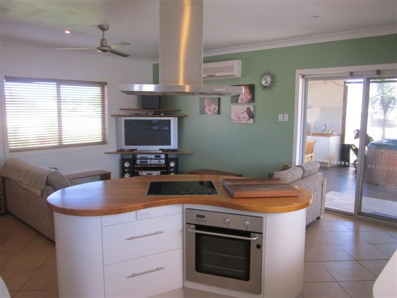 3 and 5 Poynton St, Ceduna SA 5690