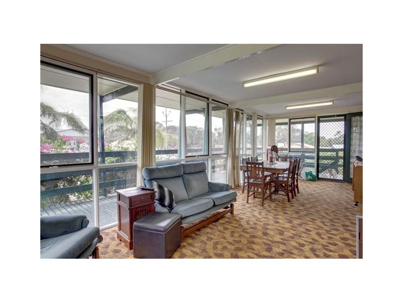 77 Greenly Avenue, Coffin Bay SA 5607