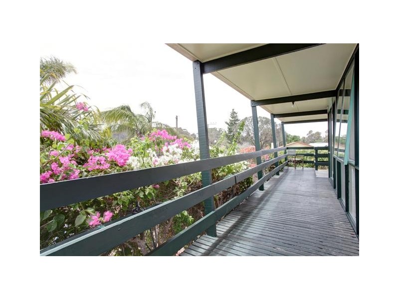 77 Greenly Avenue, Coffin Bay SA 5607