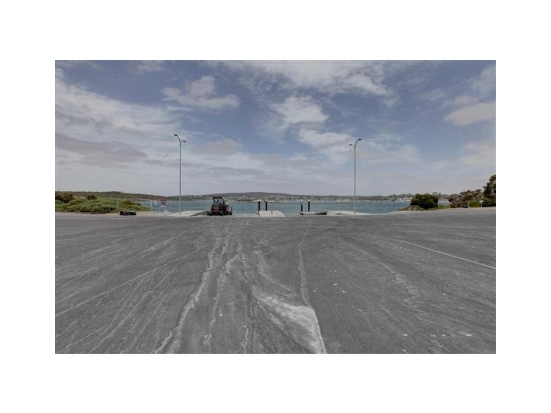 77 Greenly Avenue, Coffin Bay SA 5607