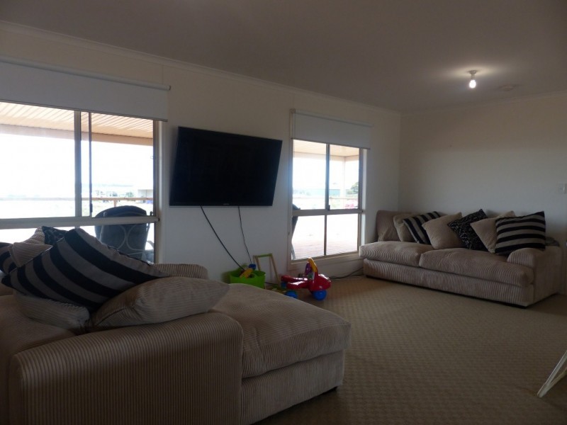 19 Laguna Avenue, Ceduna SA 5690
