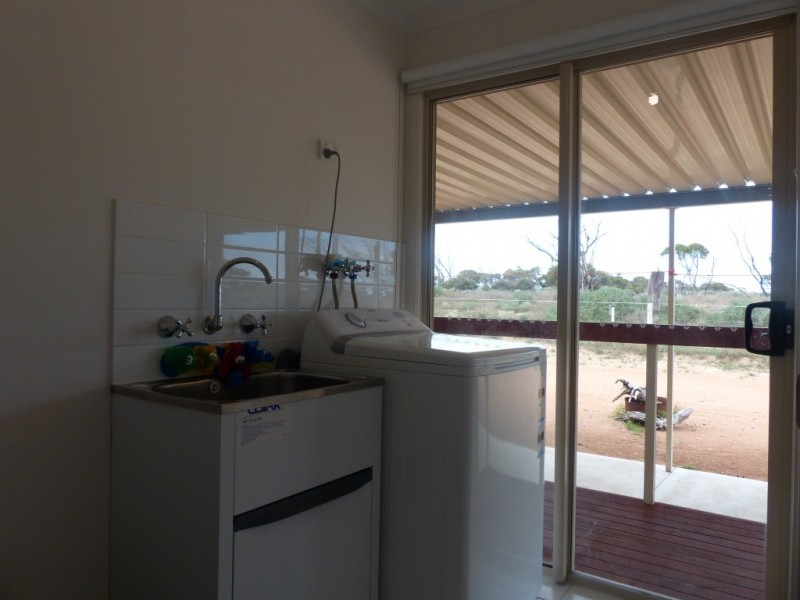 19 Laguna Avenue, Ceduna SA 5690