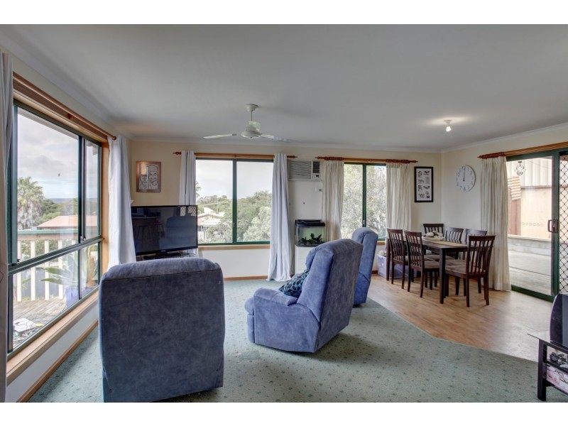 22 Kiama Avenue, Port Lincoln SA 5606