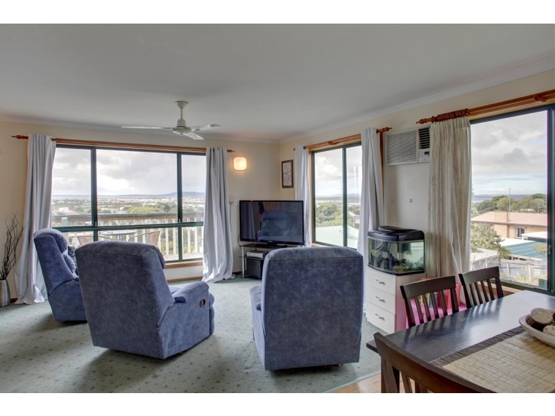 22 Kiama Avenue, Port Lincoln SA 5606