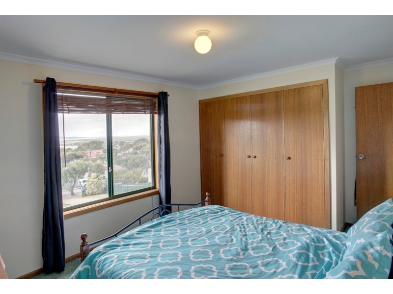 22 Kiama Avenue, Port Lincoln SA 5606