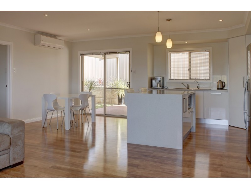 Unit 2 / 2 Shields Street, Port Lincoln SA 5606