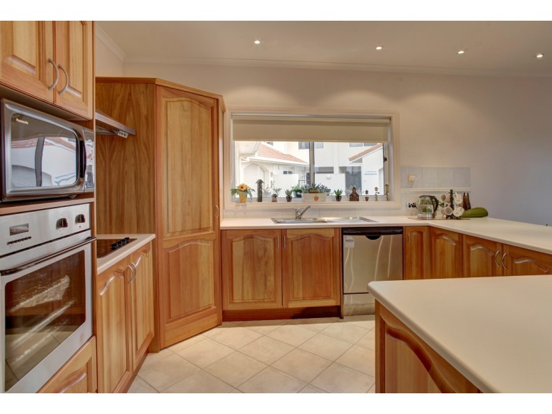 8/33 South Point Drive, Port Lincoln SA 5606