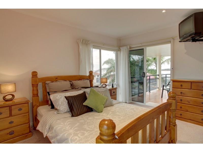 8/33 South Point Drive, Port Lincoln SA 5606