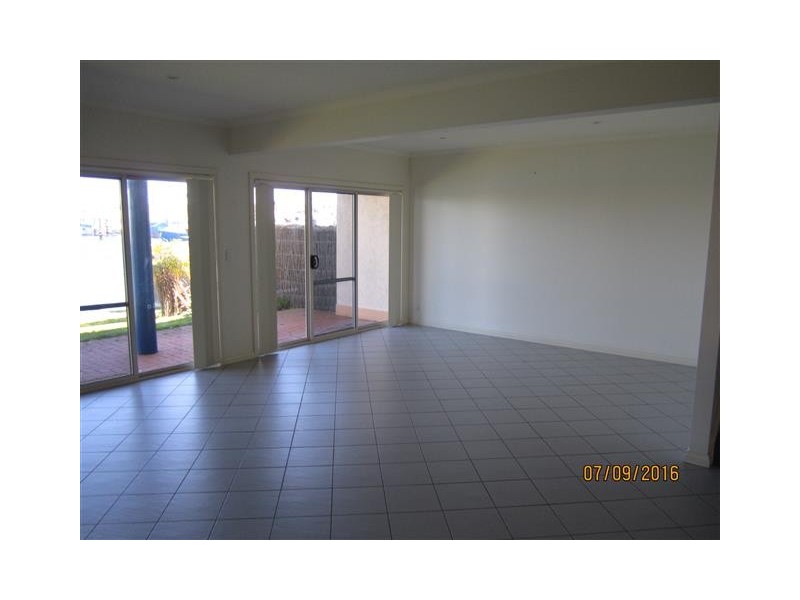 2/12 Island Drive, Port Lincoln SA 5606