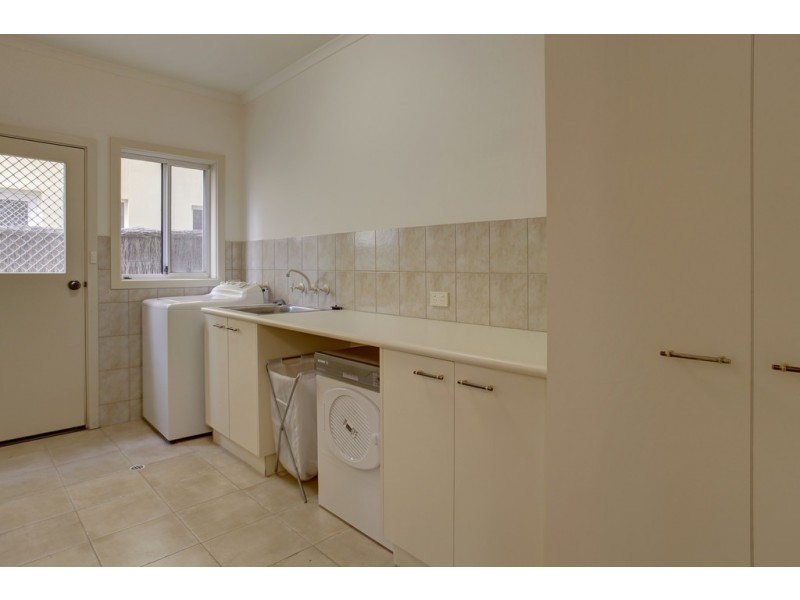 2/10 South Point Drive, Port Lincoln SA 5606