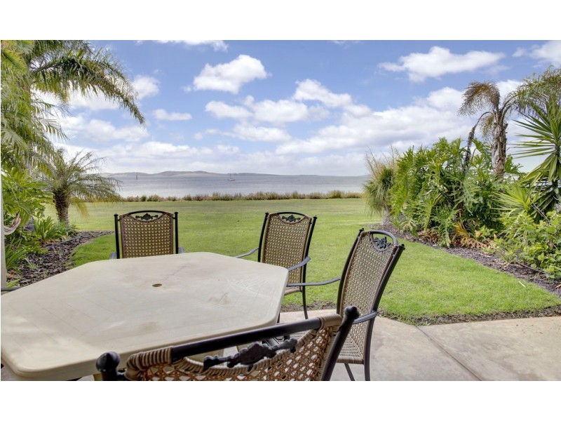 2/10 South Point Drive, Port Lincoln SA 5606