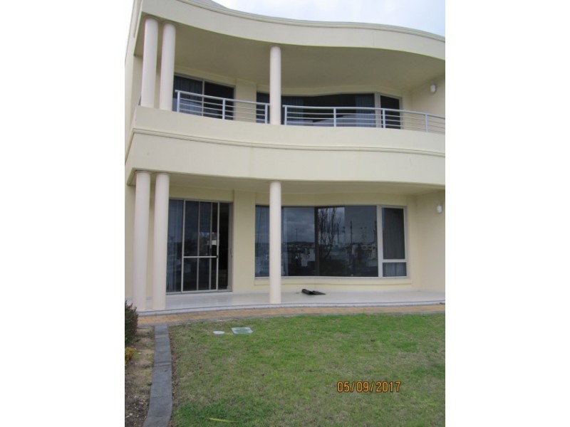 2/9 Monterey Drive, Port Lincoln SA 5606