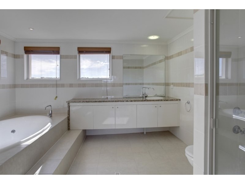 2/16 Laguna Drive, Port Lincoln SA 5606