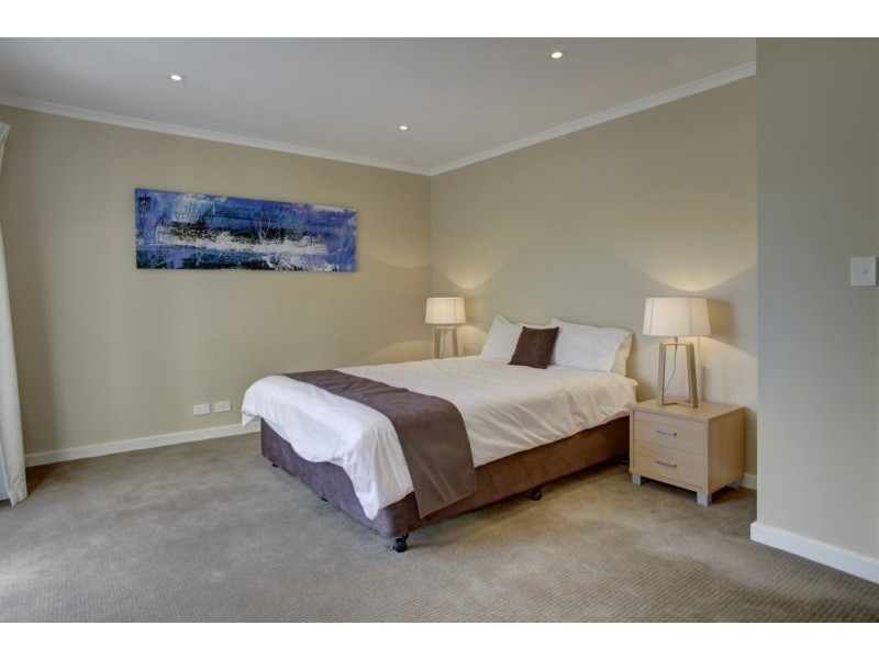 2/16 Laguna Drive, Port Lincoln SA 5606