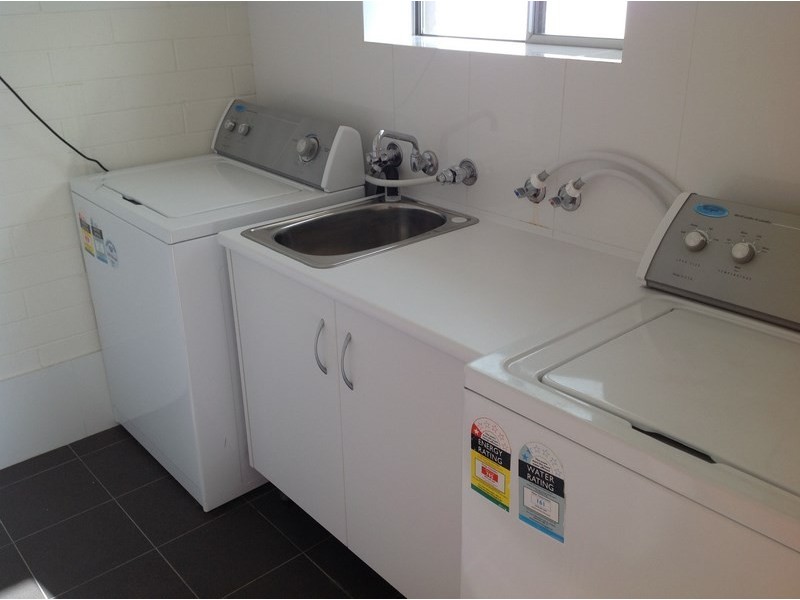 1/96 Lincoln Highway, Port Lincoln SA 5606