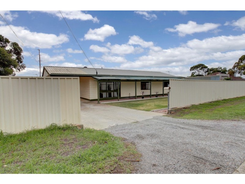 33 Coral Street, Port Lincoln SA 5606
