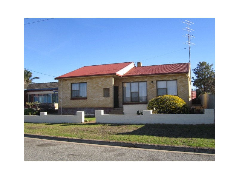 4 Trigg Street, Port Lincoln SA 5606