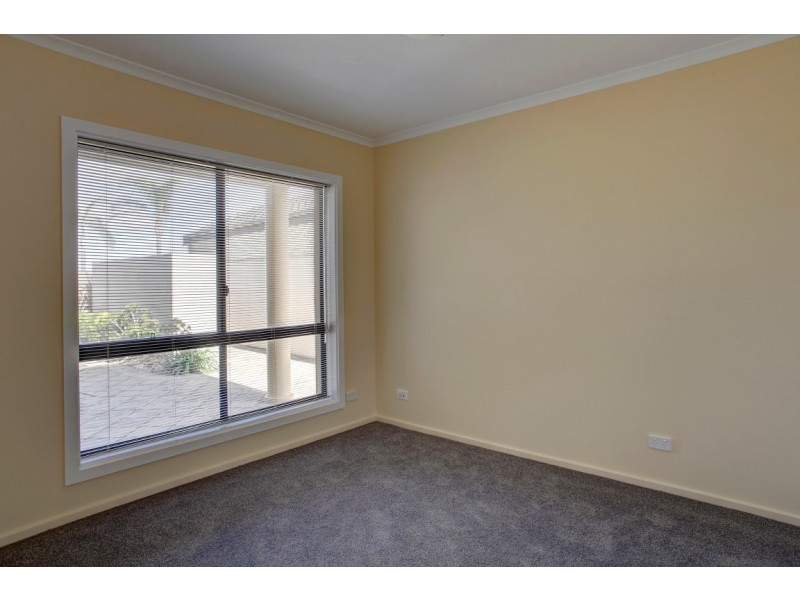 2/5 Sailfish Drive, Port Lincoln SA 5606