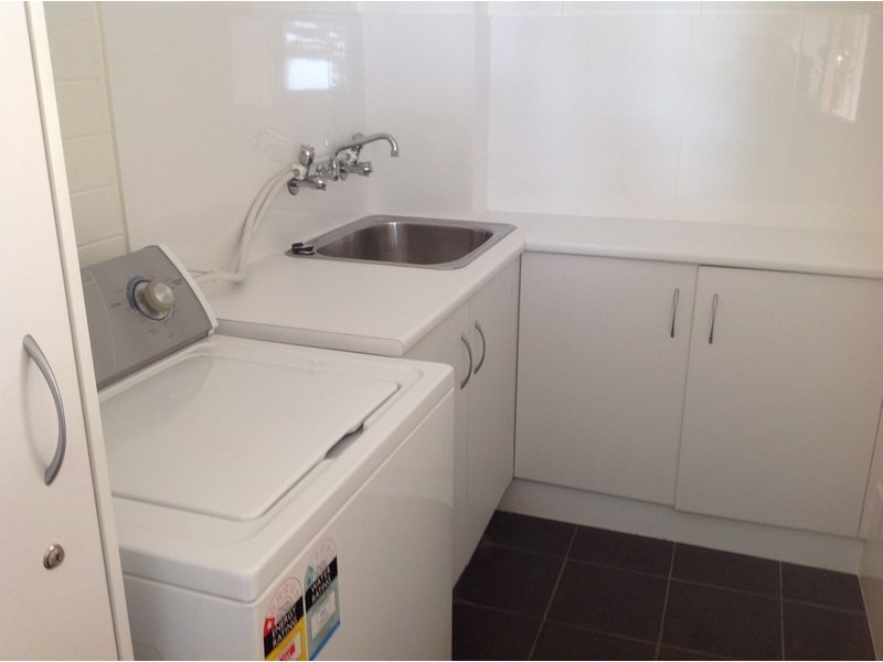 2/96 Lincoln Hwy, Port Lincoln SA 5606