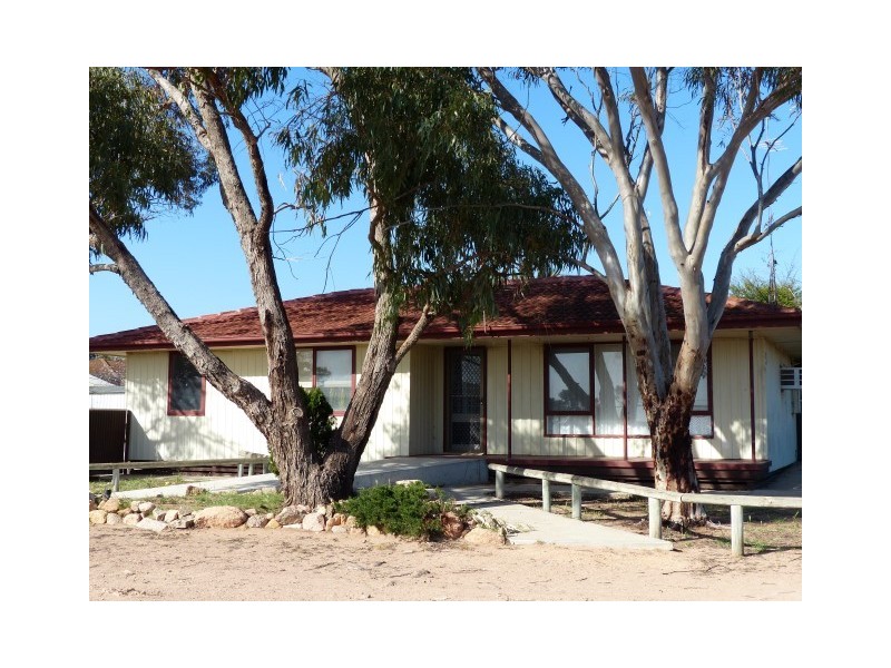5 Tonkin Street, Ceduna SA 5690