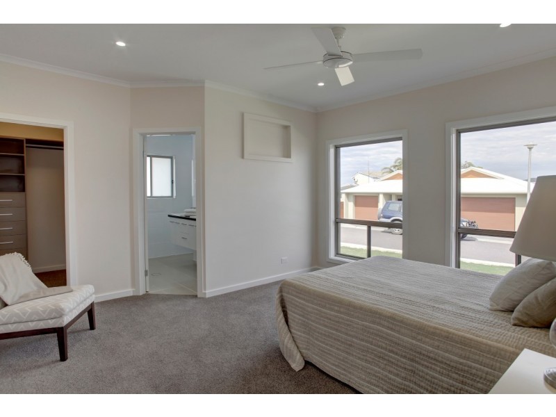 8 Southwater Drive, Port Lincoln SA 5606