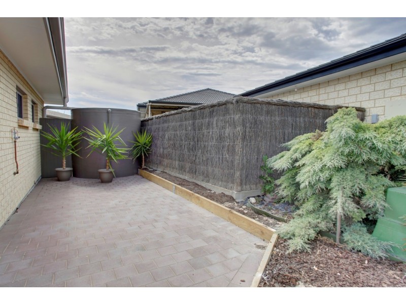 8 Southwater Drive, Port Lincoln SA 5606