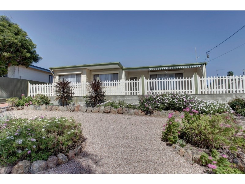 25 Freeman Avenue, Port Lincoln SA 5606