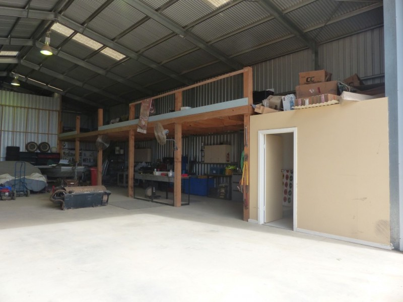 5 Schwarz St, Ceduna SA 5690