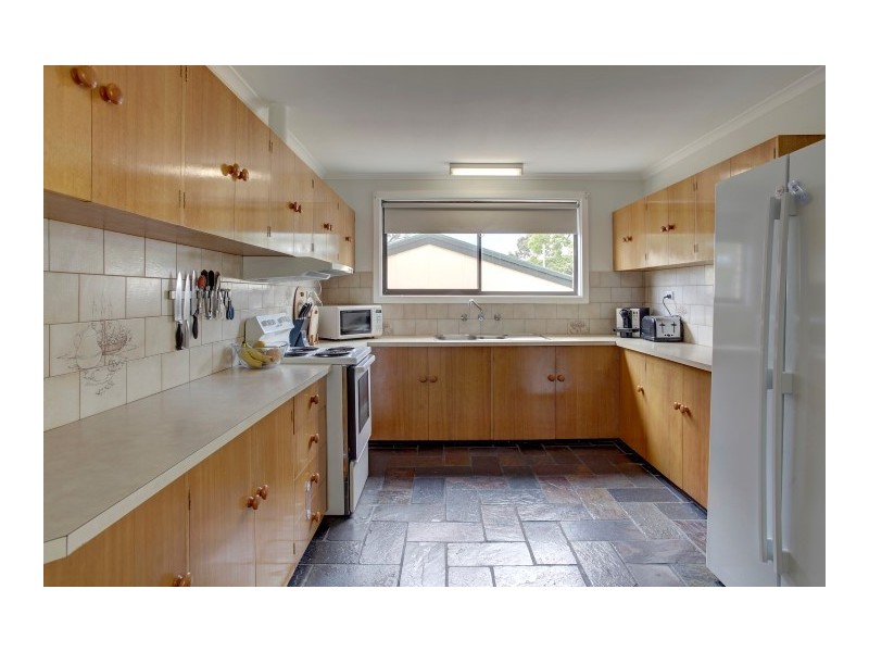 35 Milton Ave, Port Lincoln SA 5606