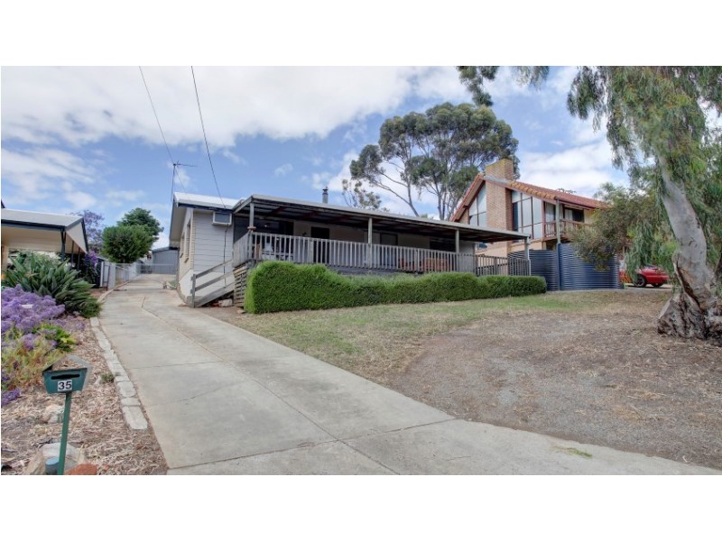 35 Milton Ave, Port Lincoln SA 5606