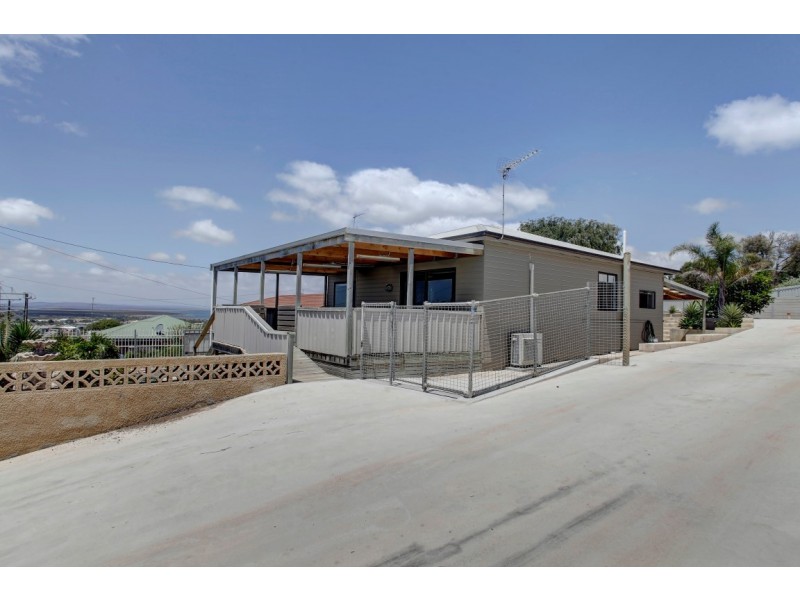 5 Dobbins Street, Port Lincoln SA 5606