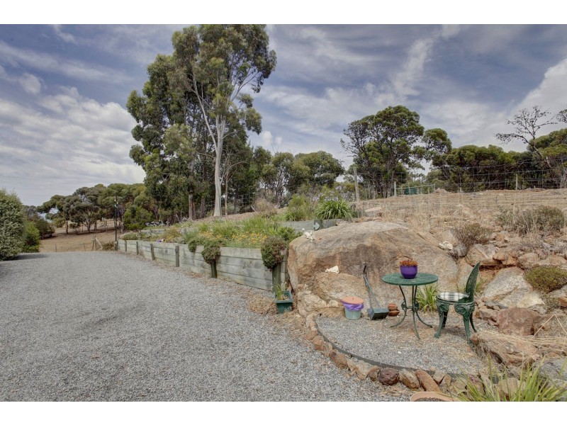 22-32 Howard Avenue, Boston SA 5607