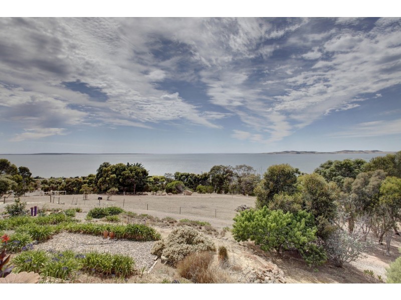 22-32 Howard Avenue, Boston SA 5607