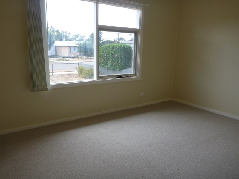 6 Sims Crescent, Cleve SA 5640