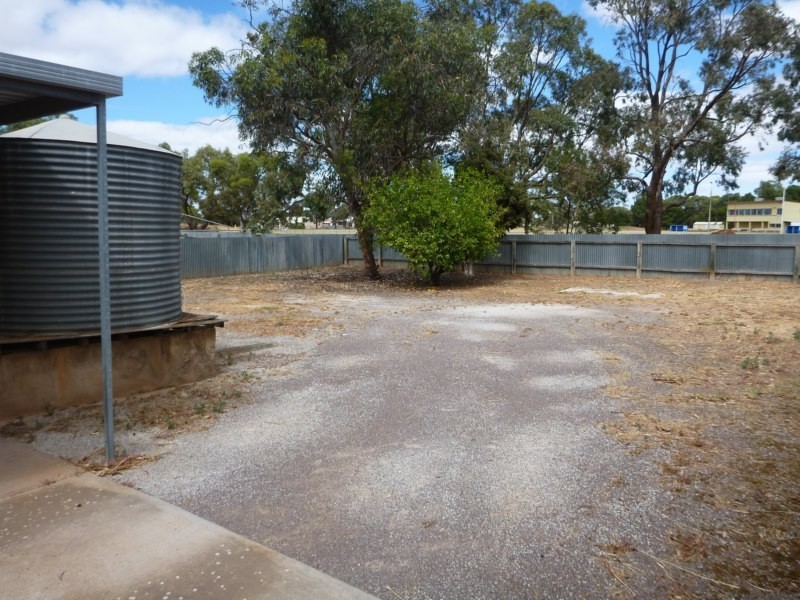 6 Sims Crescent, Cleve SA 5640