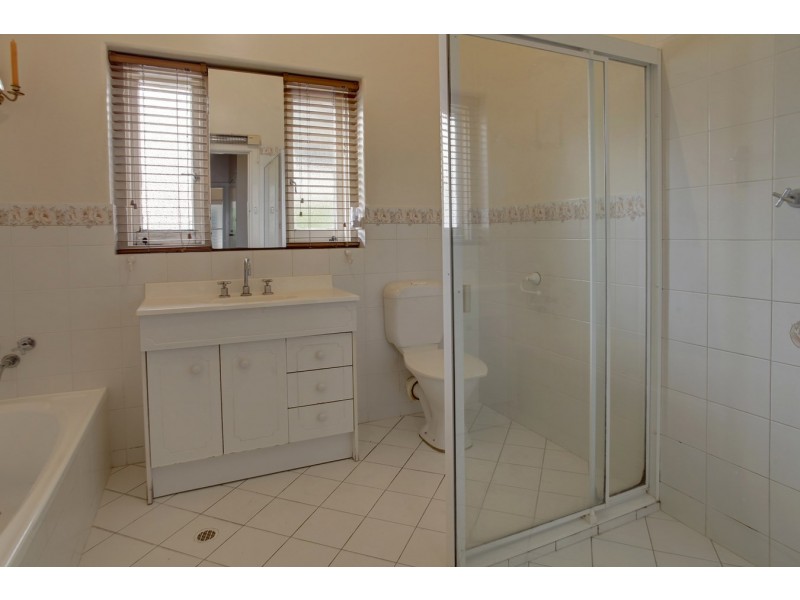 4 Althorpe Avenue, Port Lincoln SA 5606