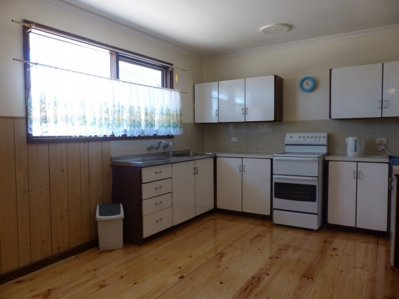 6 Mueller Street, Ceduna SA 5690