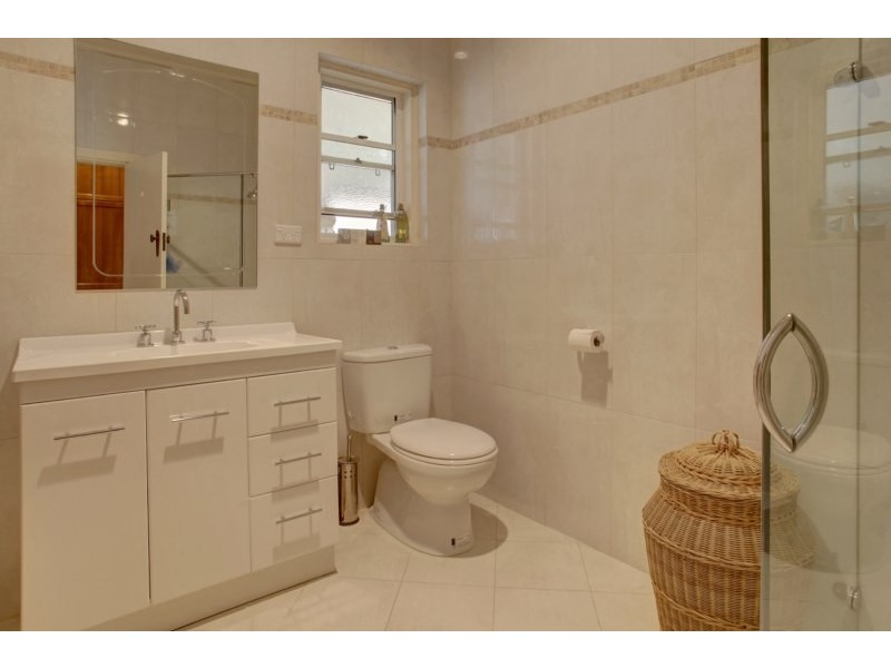 11 Gloucester Terrace, Port Lincoln SA 5606