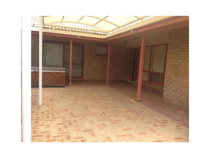 26 Parnkalla Ave, Port Lincoln SA 5606