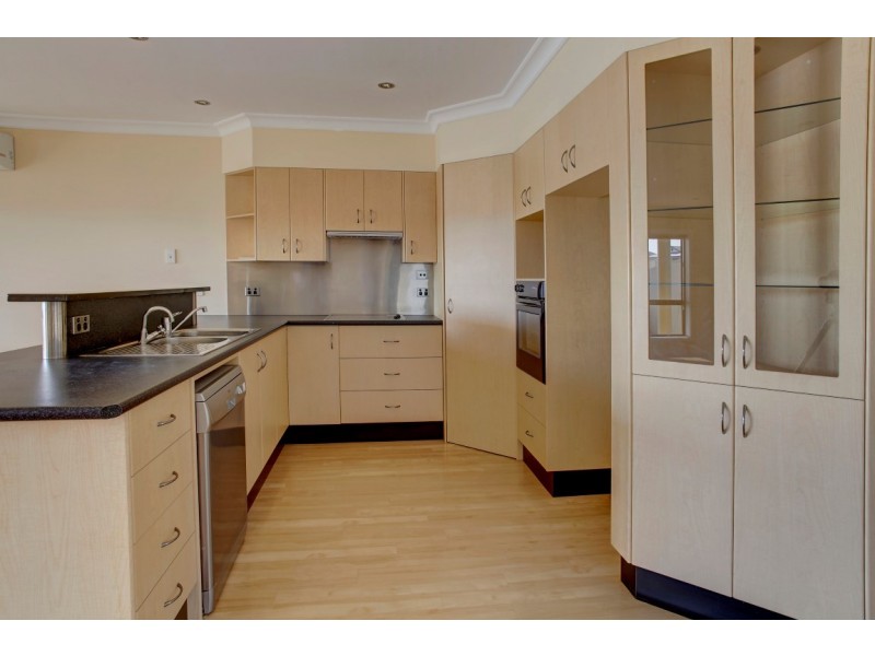 2/5 Sailfish Drive, Port Lincoln SA 5606