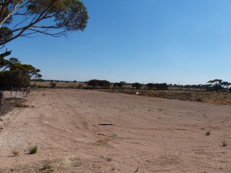 49 Smith Road, Ceduna SA 5690
